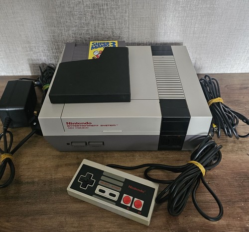 Nintendo nes console with - nintendo,